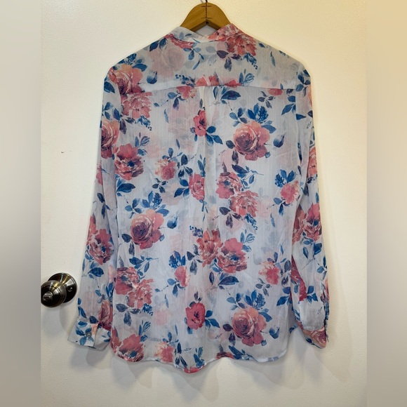 Kut from the Kloth Floral Button Down Shear Top Women’s oversized Size XS - Picture 2 of 15